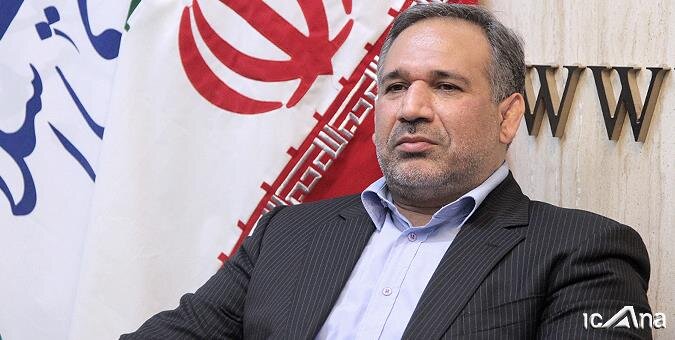 وزیر نفت ۴ میلیارد دلار خارج از بودجه برای واردات فرآورده می‌خواهد/ با این وضعیت مجبوریم مدام از صندوق توسعه ملی برداشت کنیم