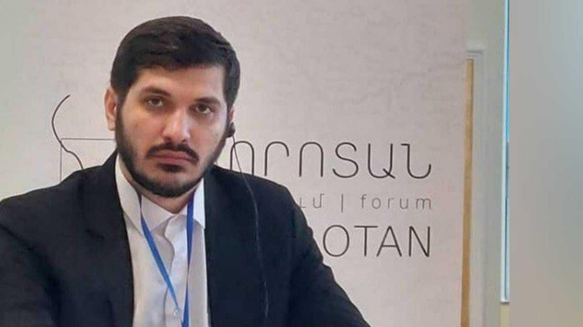 اگر با کریدوری مانند زنگزور مخالف هستیم چرا تاکنون جایگزینی برای آن ارائه نکرده‌ایم!
