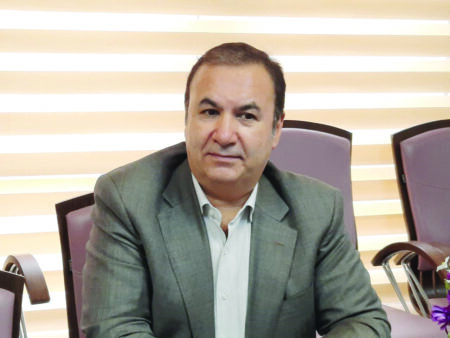 وزارت جهاد به دلیل آمار اشتباه و غلط، میزان کسری برنج کشور را نفهمید و با ثبت سفارش دیرهنگام واردات برنج باعث گرانی برنج در بازار شد
