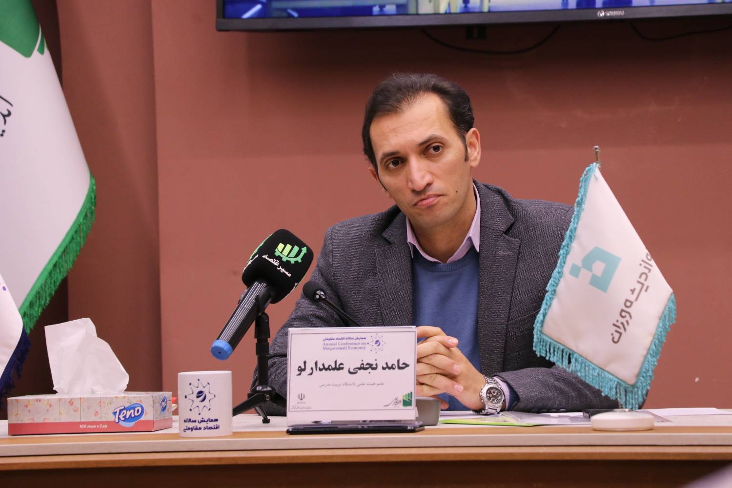 مگر چه اتفاقی افتاده که متوسط قیمت برنج به ۳۸۰ هزار تومان رسیده است؟/ قیمت ارز چقدر بالا رفته که قیمت لوبیا چیتی ۳۰۰ درصد گران شده است؟