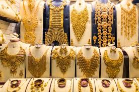 عقبگرد بازار طلا از مرز حساس