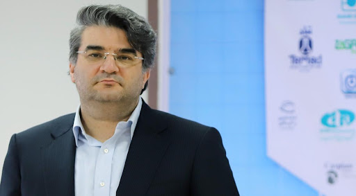 پارسال واکسن آنفولانزای ایرانی تولید شد ولی حجم زیادی از آن فروش نرفت و روی دست تولیدکنندگان ماند؛ تولیدکننده بیچاره هم امسال تولید نکرد