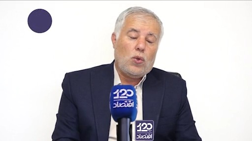 پتروشیمی‌ها ناگهان ۱۰۰ درصد قیمت بسته‌بندی را گران می‌کنند، مگر شما در ایران زندگی نمی‌کنید؟ پس چرا با دلار قیمت‌ها را بالا و پایین می‌برید؟