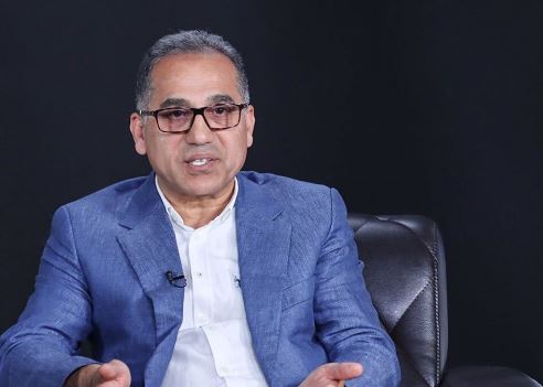 امثال آقای صدر و فلاحت پیشه که روسیه را دشمن ایران می‌دانند، یک کشور نشان دهند که در دوره تحریم به ما خط اعتباری داده باشد/ یک کشور مثل روسیه به ما نشان دهید که بازارش را در اختیار ما قرار داده باشد