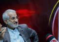 امثال ظریف و روحانی مکانیسم ماشه را بر ما تحمیل کردند/ دشمنی این افراد با روسیه و چین ثابت شده است