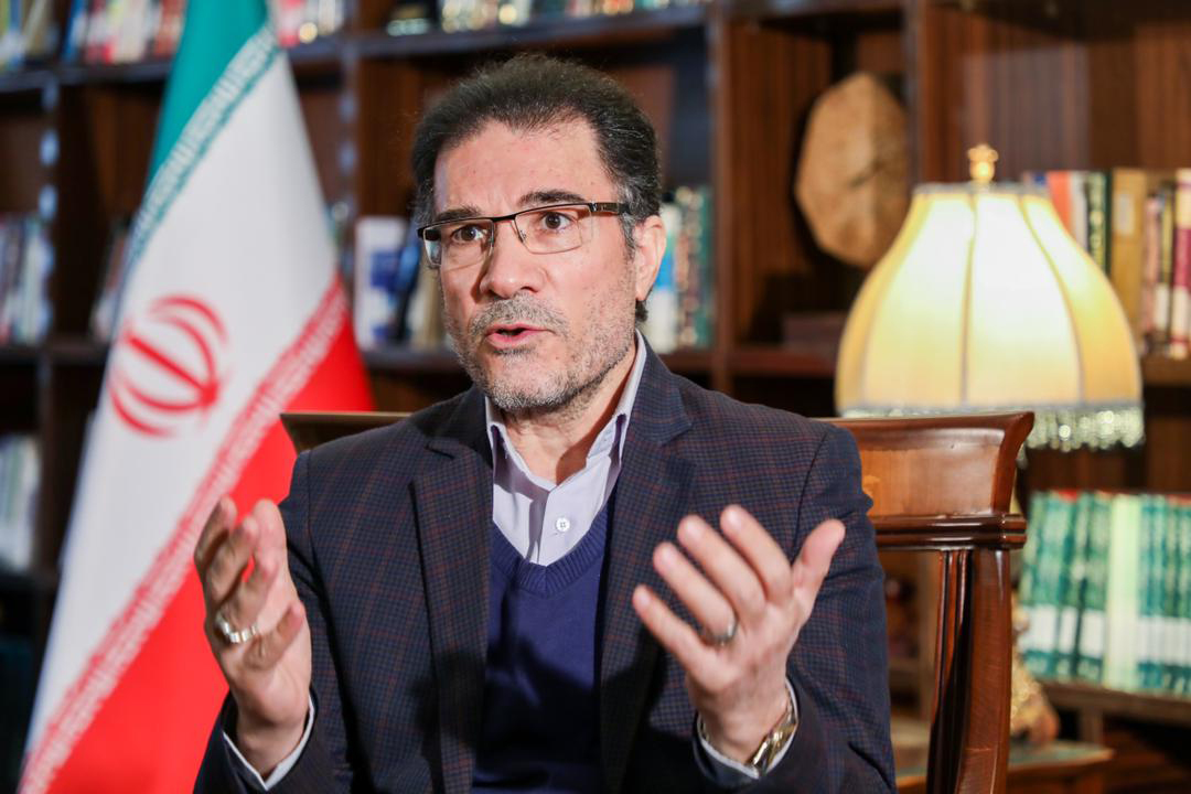ما دقیقا وسط جنگیم و دولت باید از نظر اقتصادی هم کاملا آرایش جنگی بگیرد و انتظارات تورمی را کنترل کند/ چون نتوانستند در جنگ نظامی مردم را عاصی کنند حالا از فاز حمله نظامی وارد فاز جنگ اقتصادی شده‌اند