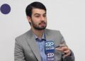 تظاهرات و اعتراض به رفتارهای فاشیستی ترامپ و مشکلات اقتصادی در آمریکا در ۲۷۰۰ نقطه آن کشور و با حضور ۷ میلیون نفر در حال برگزاری است