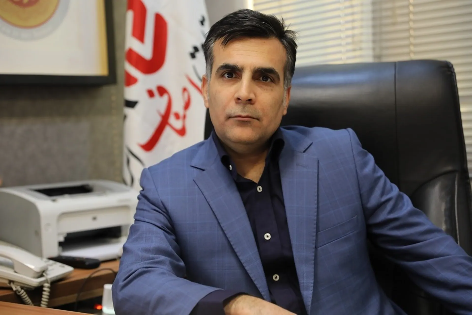 تامین اجتماعی اخیرا ابلاغ کرده، تمام رانندگان اسنپ و تپسی باید بیمه شوند/ قرار است حق بیمه را خود راننده‌ها بپردازند؛ این اقدام، مطمئنا کرایه‌ها را افزایش خواهد داد