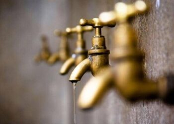 جیره‌بندی آب در پایتخت؛ وقتی در سکوت مسئولین آب شهر قطع می‌شود!