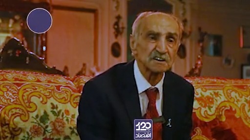 در کمال تعجب، وزیر نیرو مردم را به ذخیره‌سازی آب در دیگ و قابلمه و سماور خانه‌هایشان توصیه می‌کند و این توصیه باعث مصرف بیشتر آب شده است/ اگر وزارت نیرو صداقت را با مردم رعایت می‌کرد، مردم نیز همکاری می‌کردند و آب کمتری مصرف می‌شد