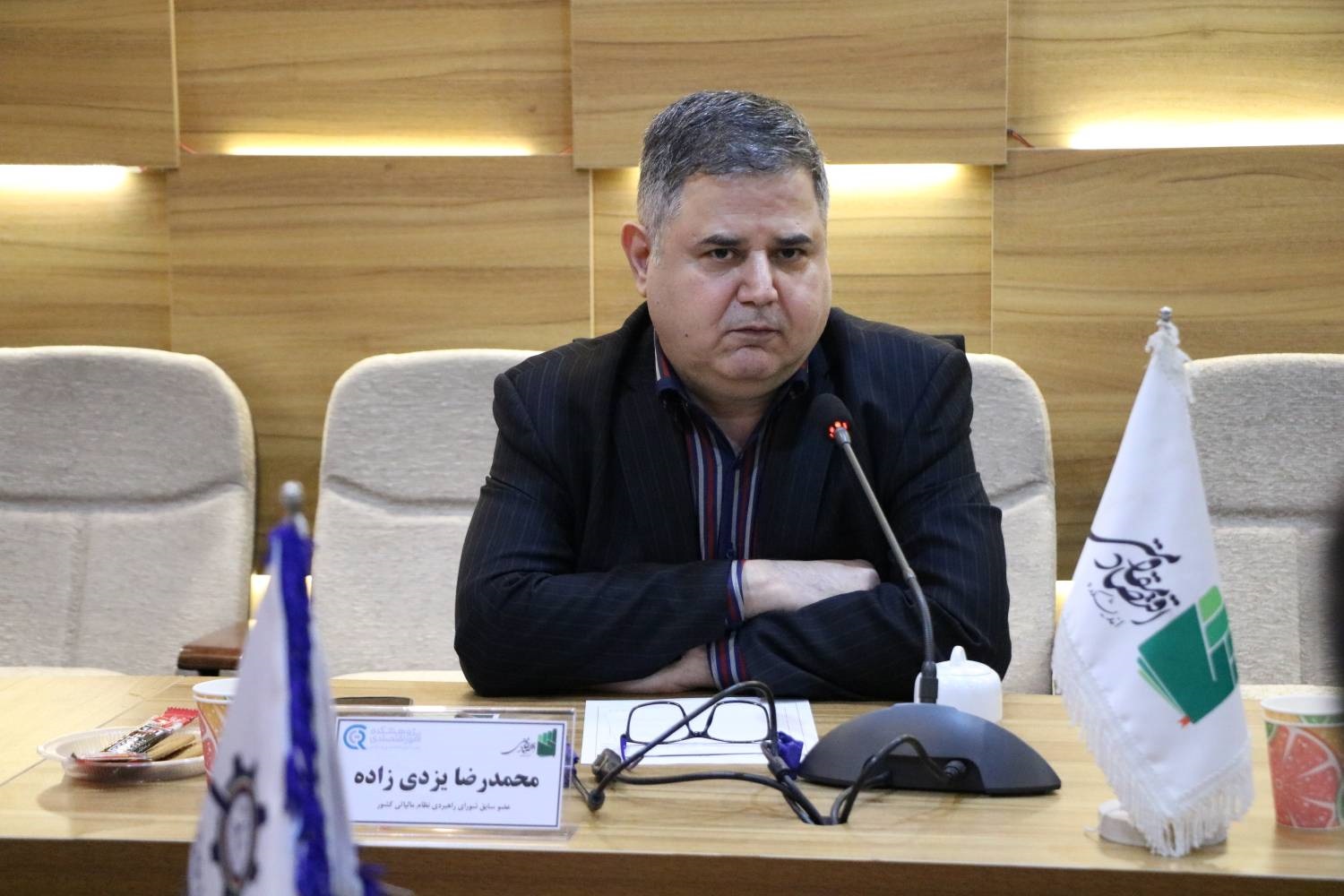 سبحانیان به شرط نشستن بر صندلی سازمان مالیاتی حاضر است هر دستوری را اجرا کند/ عملکرد سازمان مالیاتی در اکثر موارد ضعیف و در حد صفر است