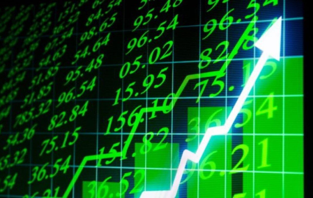 شاخص کل بورس در پایان معاملات امروز با رشد ۴ هزار واحدی به ۳ میلیون و ۴۵۰ هزار واحد رسید