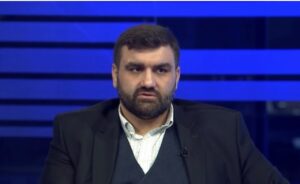 pvc براساس قیمت جهانی باید بین ۴۰ تا ۵۰ هزار تومان به دست ما برسد ولی ۹۰ هزار تومان به دست ما می‌رسد!