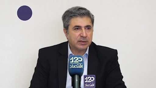 صنایع کشور عوارض آلودگی را به سازمان محیط زیست پرداخت می‌کنند ولی این عوارض به هیچ وجه در محل مناسب هزینه نمی‌شود/ رئیس سازمان محیط زیست بعنوان معاون رئیس‌جمهور از وزرای کشور هم اختیارات بیشتری دارد ولی کار خاصی برای کنترل آلودگی هوا انجام نمی‌دهد