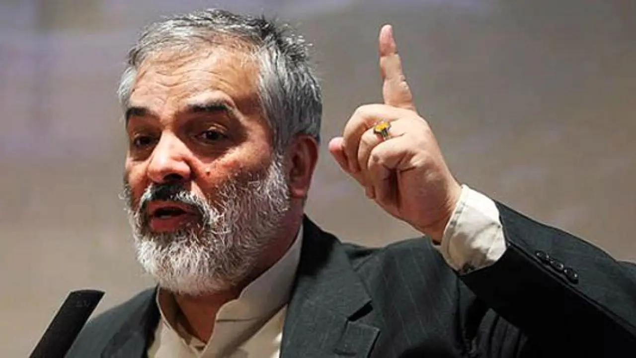 رضاخان بخش آرارات ایران را که اندازه کشور سنگاپور است به ترکیه بخشید، آمریکا چنین شاه دست‌نشانده‌ای برای ایران می‌خواهد