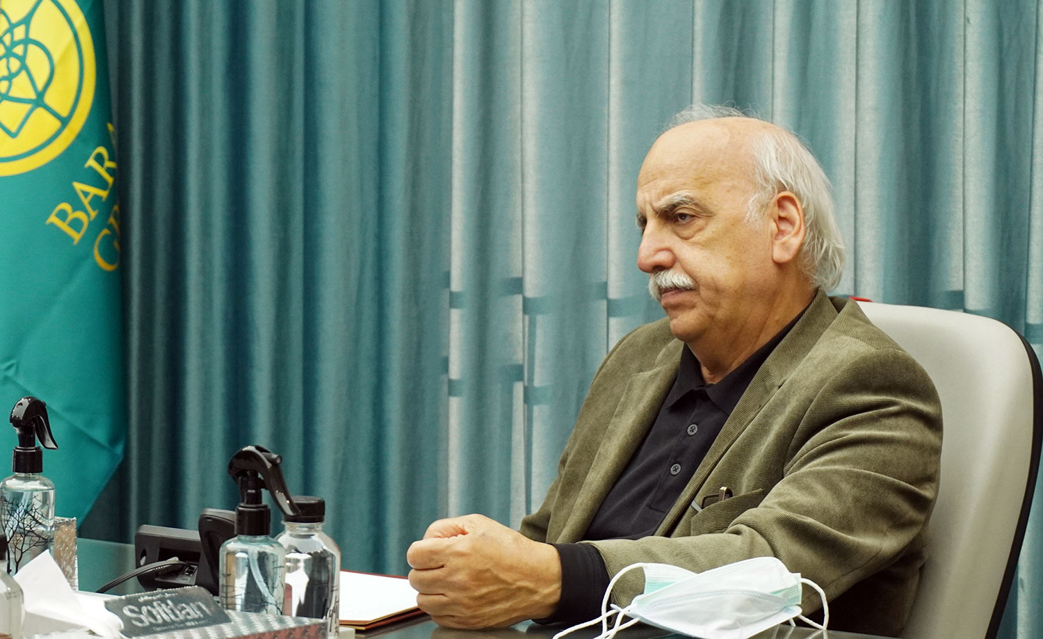 اکثر ساختمان‌سازها تولید را متوقف کرده‌اند و پروژه‌هایشان را خوابانده‌اند