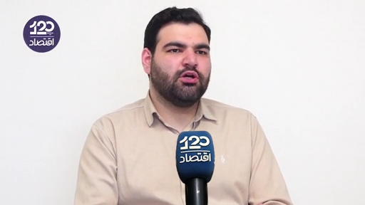 عده‌ای می‌خواهند کارت مهمی مثل تنگه هرمز را در قبال محاصره دریایی آمریکا که اصلا قبل از جنگ وجو نداشت بدهند برود درحالی که این محاصره اصلا چیز مهمی نیست و به زودی از بین می‌رود