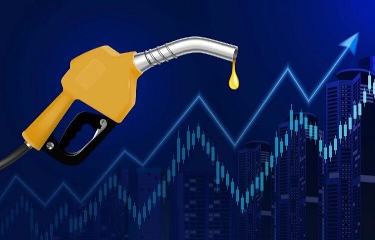 افزایش قیمت بنزین، راه‌حل بحران انرژی نیست /دولت از اصرار بر دلالیِ انرژی دست برداشته و اجازه شکل‌گیری بازار را بدهد