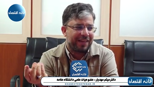هر اتفاقی می‌افتد مدارس را مجازی می‌کنند که این عین حماقت است