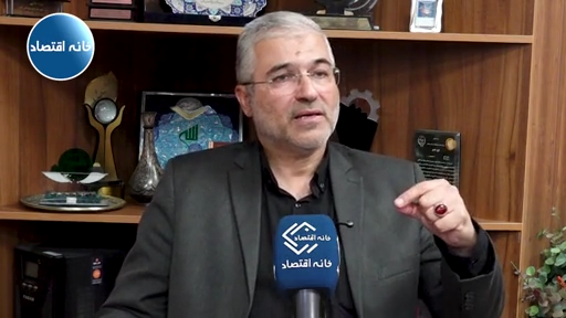 دولت پول گندمکاران را در زمان مناسب نداد و ما امسال مجبور به واردات حدود ۶ میلیون تن گندم هستیم