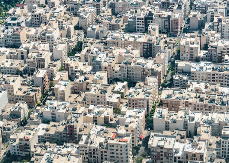 افزایش قیمت مسکن لزوماً به معنای رونق نیست / دیگر انتظار رونق و جهش‌های سال‌های ۹۶ و ۹۷ را نمی‌توان داشت