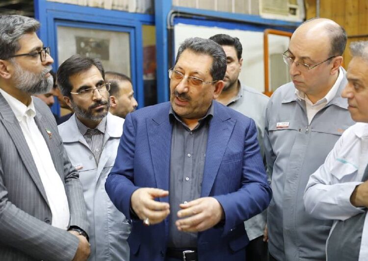 مدیرعامل گروه سایپا در‌مراسم رونمایی محصولات جدید مطرح کرد؛ از توسعه محصول گسترده تا معرفی خانواده جدید موتور/ سایپای ایران با تلاش مضاعف متخصصان و مهندسان داخلی دوباره اوج می گیرد