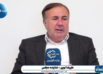 ترکیه در مرز بازرگان، تجار ما را اذیت می‌کند و دولت هم دیپلماسی ضعیفی دارد