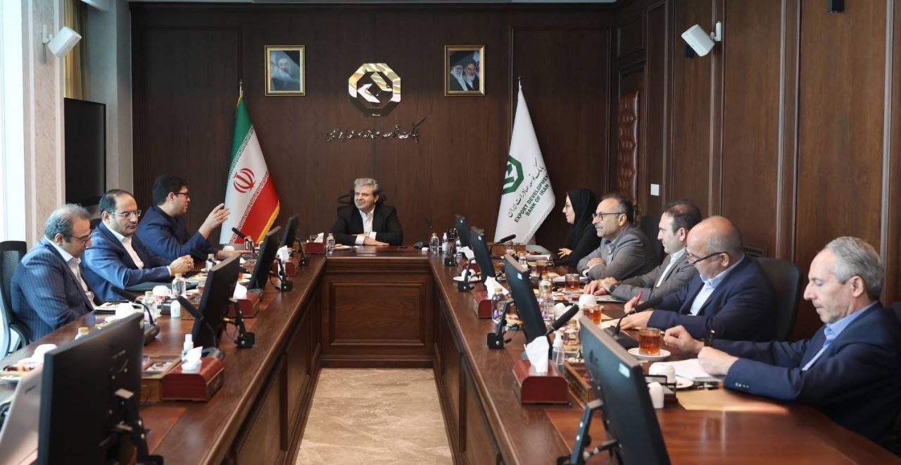 بررسی همکاری دو جانبه میان بانک توسعه صادرات ایران و بورس کالا